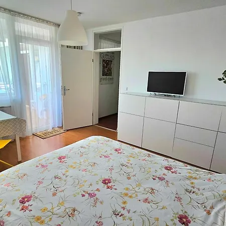 Appartement Ruhiges Mit Guter Verkehrsanbindundung In Laim *