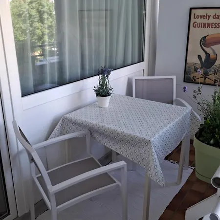 Appartement Ruhiges Mit Guter Verkehrsanbindundung In Laim